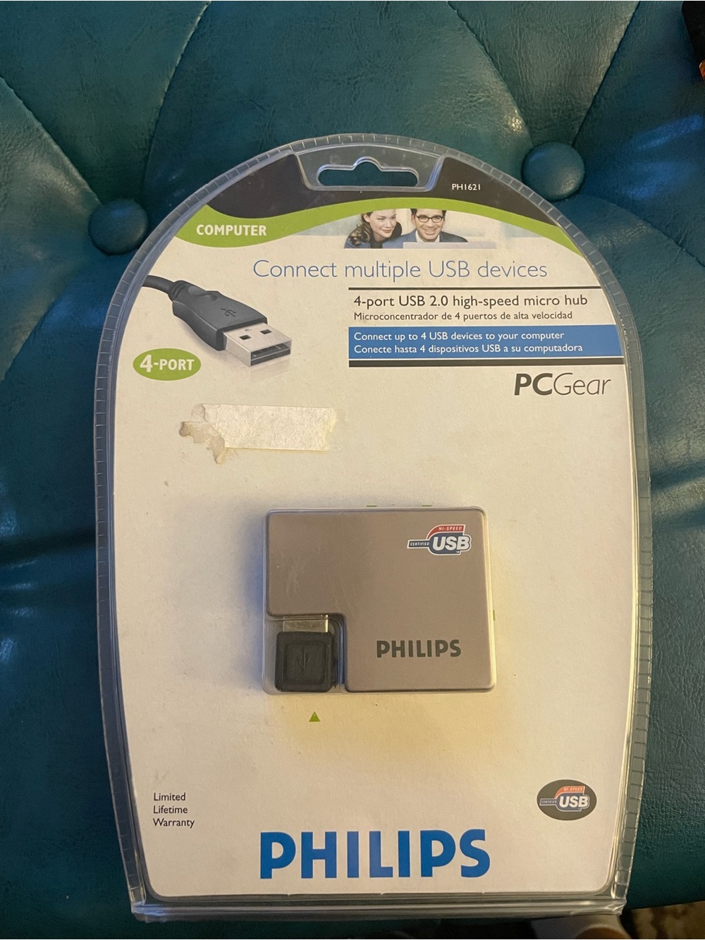 Philips 4-Port USB Micro Hub in Silver and Black
